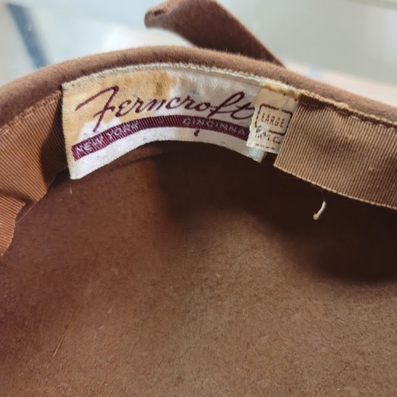 Vintage 1950's Ferncraft large felt wool Brown Coral beads hat caputlet - Picture 9 of 13